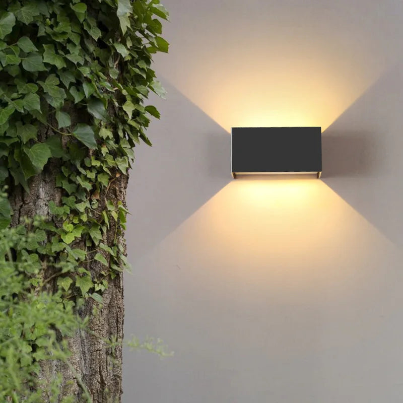 Nordic modern wall light